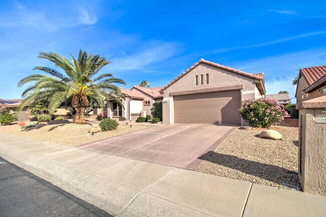 15567 W Coral Pointe Dr in Surprise, AZ - Building Photo - Building Photo