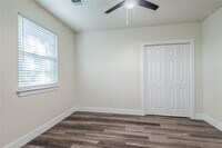 6003 De Moss Dr photo'