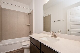 7711 Pale Petunia Trl in Katy, TX - Building Photo - Building Photo