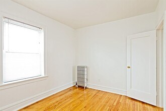 10201 S St Lawrence Ave 601-05 E 102nd Chicago, IL 60628 in Chicago, IL - Building Photo - Building Photo