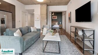 5201 Leesburg Pike in Baileys Crossroads, VA - Building Photo