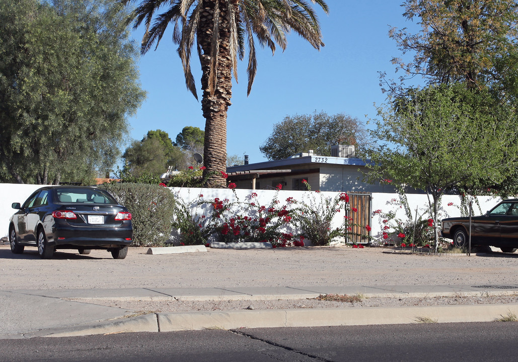 2732 N Country Club Rd in Tucson, AZ - Building Photo