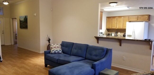 1015 Emerald Dove Ave in College Station, TX - Building Photo - Building Photo