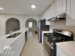 3668 Jervis Ct in Rex, GA - Foto de edificio - Building Photo