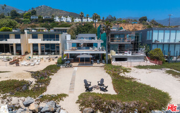 31228 Broad Beach Rd in Malibu, CA - Building Photo - Building Photo