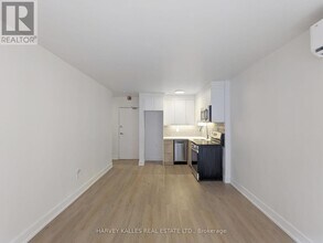 68 Fifteenth St in Toronto, ON - Building Photo - Building Photo