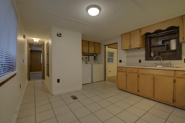 54 Dillingham Rd in Brevard, NC - Building Photo - Building Photo