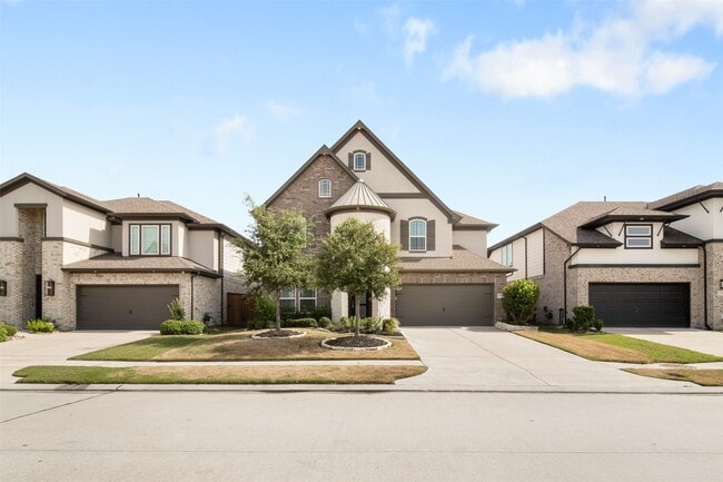 property at 18214 Sunset Elm Dr
