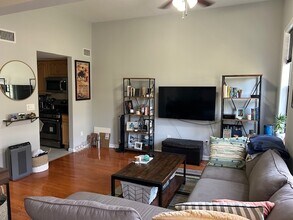 365 1st St in Hoboken, NJ - Building Photo - Building Photo