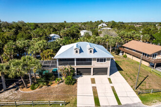 12123 W Bald Eagle Ct in Crystal River, FL - Building Photo - Building Photo