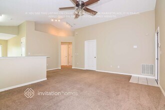 22629 St Thomas Cir in Lutz, FL - Building Photo - Building Photo