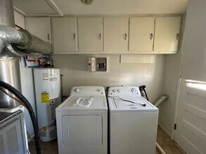 1224 Pomeroy St in Manhattan, KS - Building Photo - Building Photo