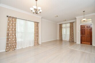 7835 Stone Oak Ct in Houston, TX - Building Photo - Building Photo