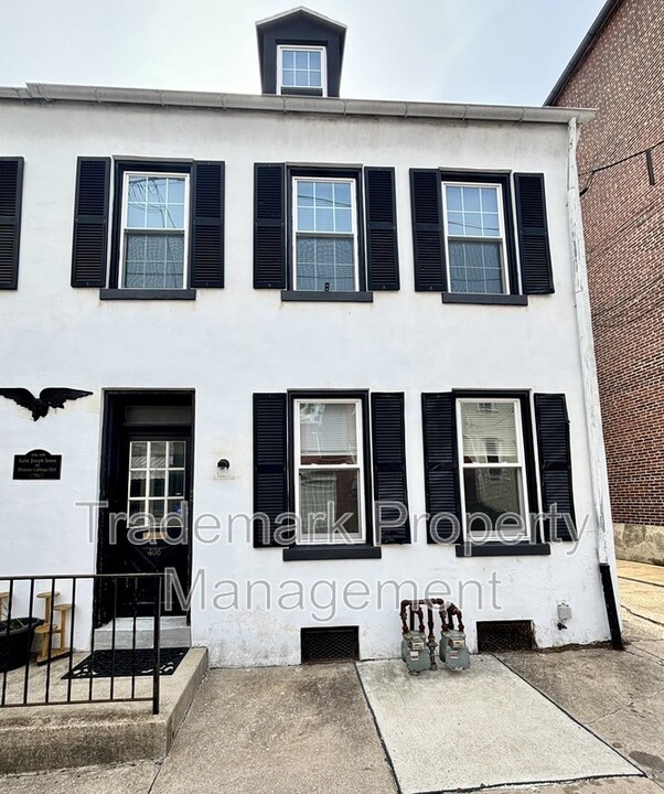 408 St Joseph St in Lancaster, PA - Building Photo