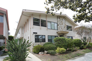 337 S Doheny Dr Apartments