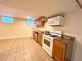 1568 Tremont St, Unit 1 in Boston, MA - Building Photo