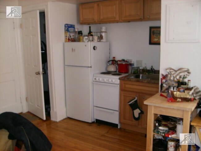 property at 1218 Commonwealth Ave