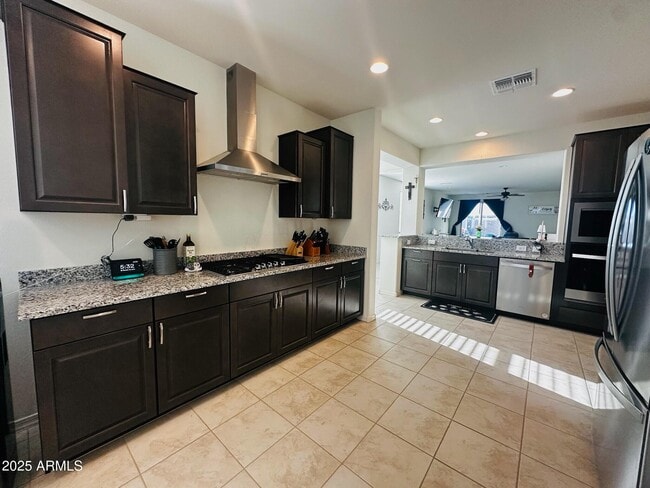 6752 W Siesta Wy in Phoenix, AZ - Building Photo - Building Photo