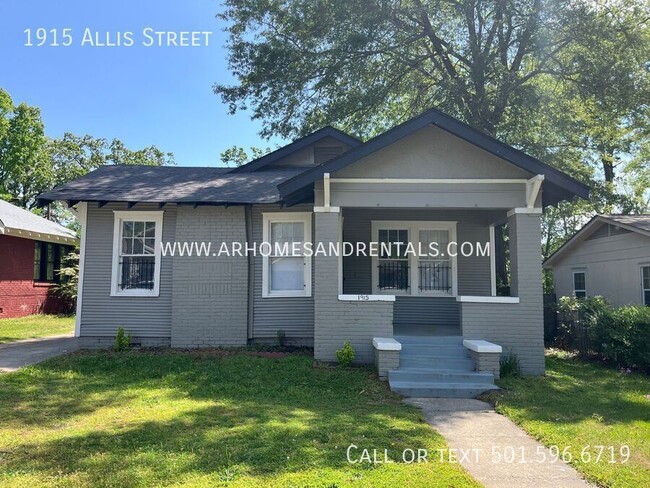 property at 1915 Allis St