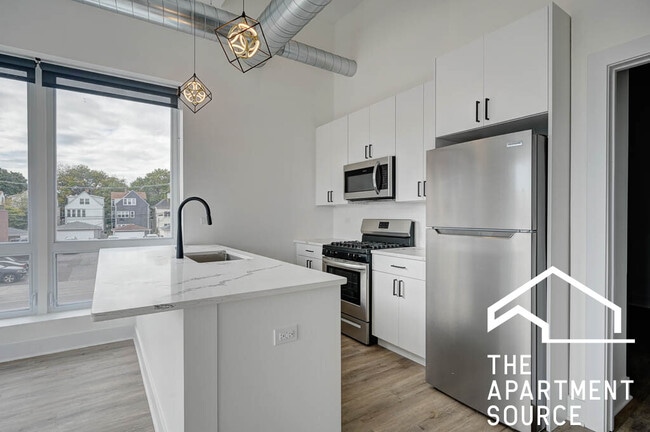 property at 4731 N Western Ave