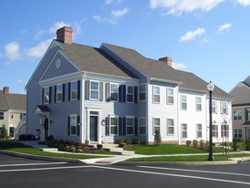 Courts at Wetherburn Apartments