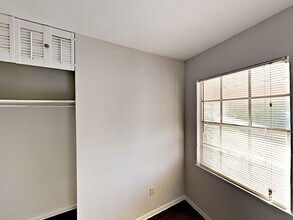1013 Montclair Dr in Garland, TX - Building Photo - Building Photo