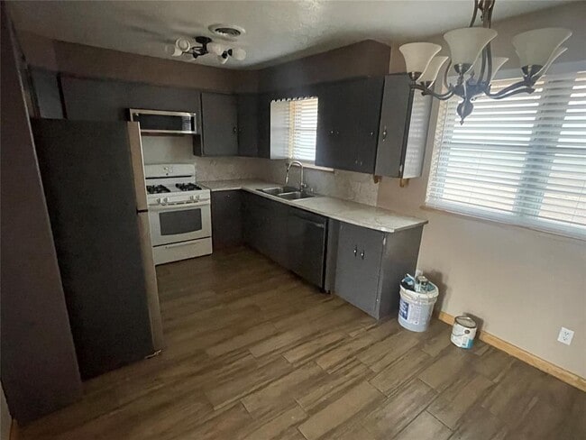 1019 N Randall Rd in Weatherford, OK - Building Photo - Building Photo