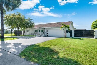 16200 SW 286th St in Homestead, FL - Building Photo - Building Photo