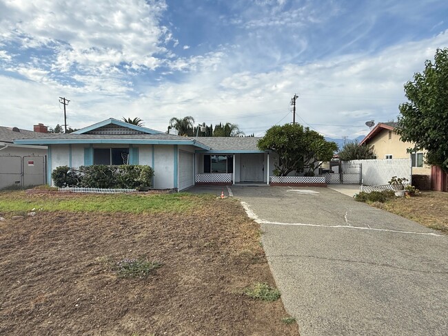 property at 4980 Lincoln Ave