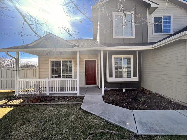 2225 W Steely Ct in Kuna, ID - Building Photo - Building Photo