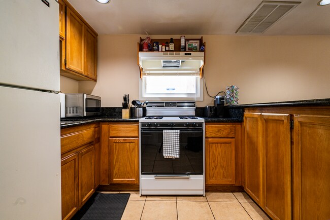 3203 Y St in Sacramento, CA - Building Photo - Building Photo