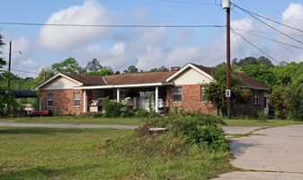 227 Saraland Ave Apartments