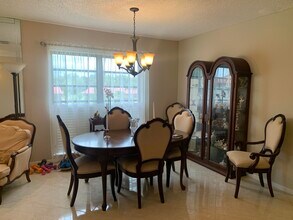 8520 Casa Del Lago in Boca Raton, FL - Building Photo - Building Photo