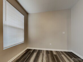 2089 Shadow Fox Dr in Columbus, IN - Building Photo - Building Photo