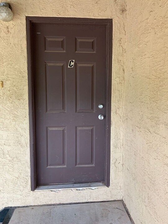 1028 Mockingbird Ln in Clovis, NM - Building Photo