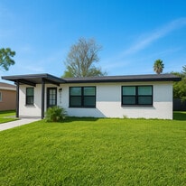 6615 Del Prado Terrace in New Port Richey, FL - Building Photo