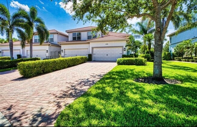 property at 17451 Old Harmony Dr