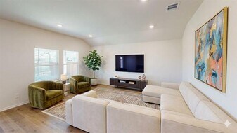 13169 Dawson Dr in Aubrey, TX - Building Photo