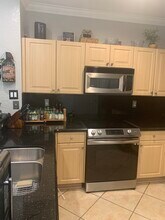 6331 Landings Ter in Tamarac, FL - Building Photo - Building Photo