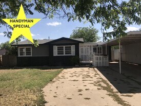 1901 63rd St in Lubbock, TX - Building Photo