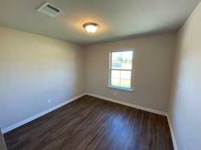 30732 Judi Ann Dr in Walker, LA - Foto de edificio - Building Photo
