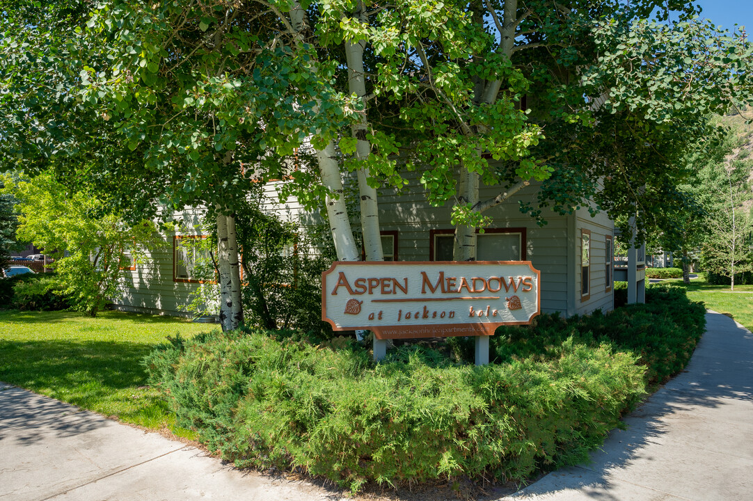 Aspen Meadows Apartments in Jackson, WY - Building Photo