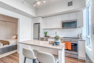 1235 Macleod Trl SE, Unit SI ID1370257P in Calgary, AB - Building Photo - Building Photo