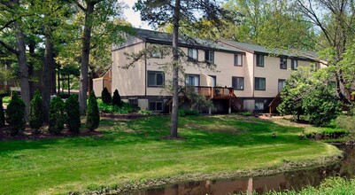 Foote Hills Apartments - Grand Rapids, MI in Grand Rapids, MI - Building Photo - Building Photo