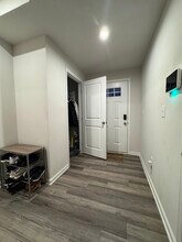 6042 Cutwater Cir in Charlotte, NC - Foto de edificio - Building Photo