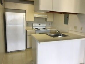 94-724-724 Paaono St in Waipahu, HI - Building Photo - Building Photo