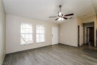 126 SE 7th St in Cape Coral, FL - Building Photo - Building Photo