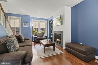 2509 S Kenmore Ct in Arlington, VA - Building Photo - Building Photo