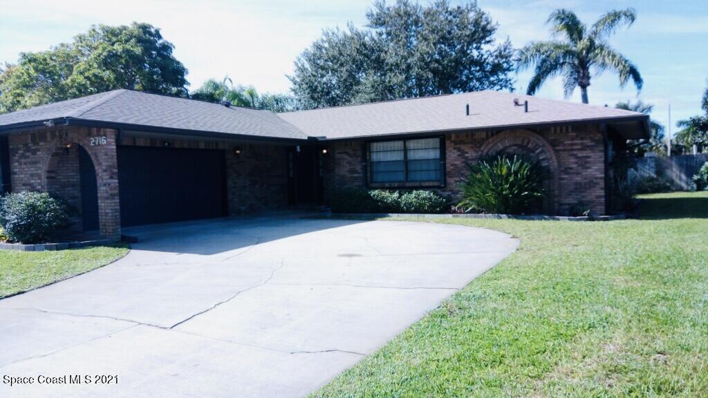 2716 Longwood Blvd in Melbourne, FL - Building Photo