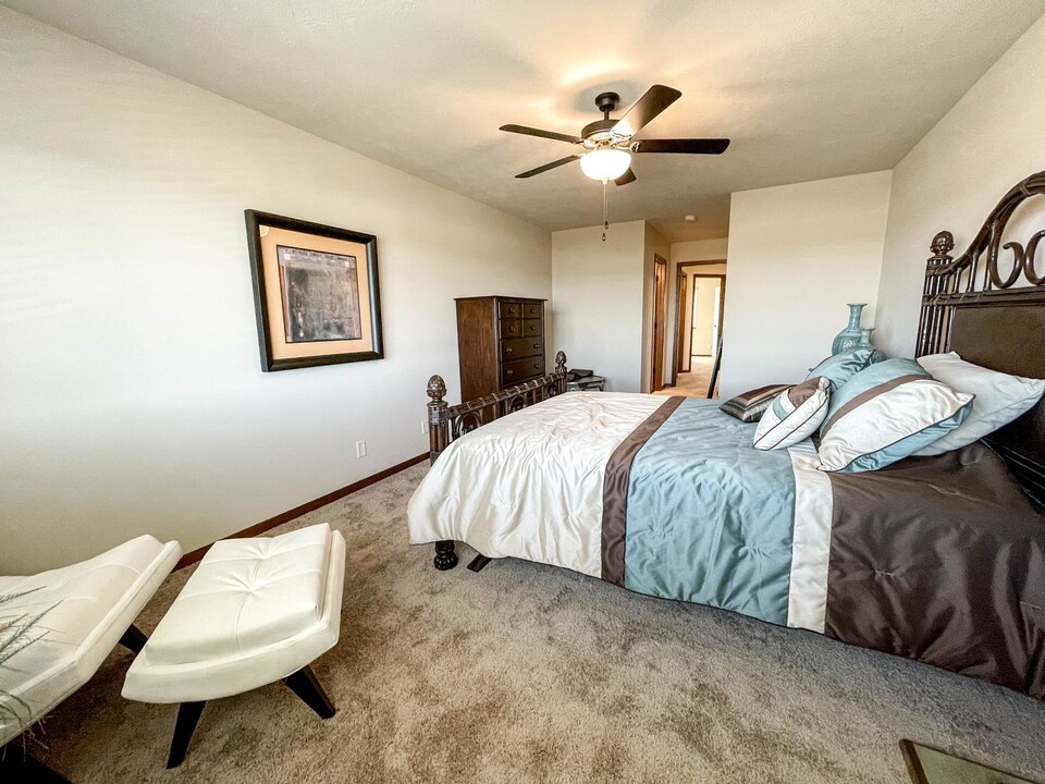 6318 SW 8th St-Unit -6318 SW 8th St in Lincoln, NE - Foto de edificio